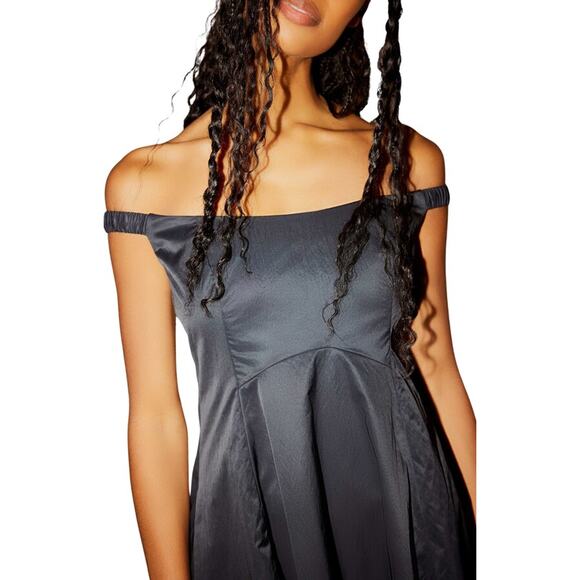 New Free People Alinda Midi Dress $228 SIZE 4 Shiny Black Off-The-Shoulder - Picture 2 of 9